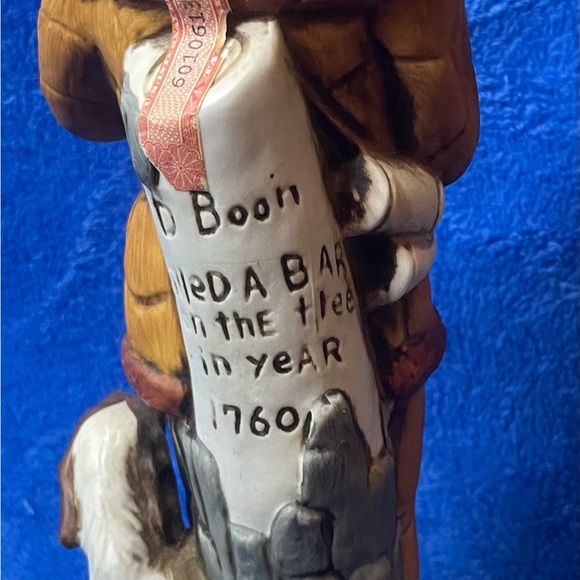 VINTAGE Daniel Boone Porcelain Empty Decanter - McCormick Whisky - Picture 3 of 8